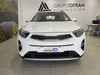 Usado Kia Stonic 100 CV (73 kW) 2022 Blanco SUV