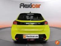 Usado Peugeot 208 Allure 100 CV (73 kW) 2025 Amarillo Utilitario