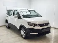 Usado Peugeot Rifter Active 102 CV (75 kW) 2021 Blanco Monovolumen