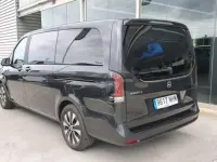 Usado Mercedes V220 163 CV (119 kW) 2025 Gris Monovolumen