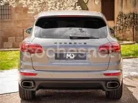 Usado Porsche Cayenne Diesel 262 CV (192 kW) 2016 Gris / plata SUV
