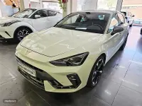 Usado Cupra Leon 150 CV (110 kW) 2025 Gris Berlina
