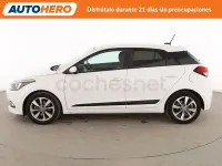 Usado Hyundai i20 Active 100 CV (73 kW) 2017 Blanco Berlina