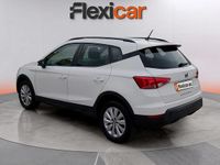 Usado Seat Arona Ecomotive 95 CV (69 kW) 2019 Blanco SUV