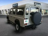 Begagnad Land Rover Defender S 122 HK (89 kW) 2010 Vit SUV