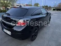 Usado Opel Astra GTC Enjoy 100 CV (73 kW) 2007 Negro Berlina