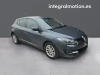 Usado Renault Mégane III LIMITED 115 CV (84 kW) 2015 Gris