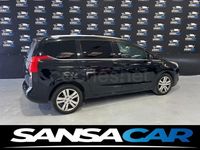 Usado Peugeot 5008 Allure 150 CV (110 kW) 2015 Negro Monovolumen
