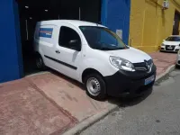 Usado Renault Kangoo 75 CV (55 kW) 2018 Blanco Monovolumen