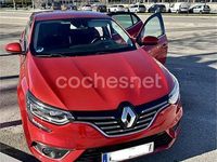 Usado Renault Mégane IV Bose Edition 130 CV (95 kW) 2018 Rojo Berlina