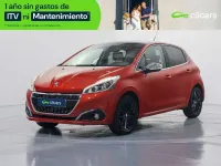 Usado Peugeot 208 Allure 110 CV (80 kW) 2016 Naranja Utilitario