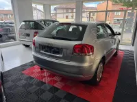 Usado Audi A3 Attraction 102 CV (75 kW) 2004 Gris / plata Utilitario