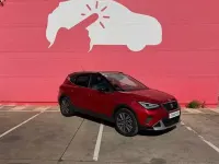 Usado Seat Arona Xperience 110 CV (80 kW) 2023 Rojo SUV