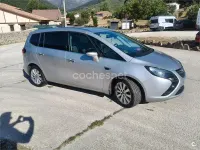 Usado Opel Zafira Tourer Excellence 130 CV (95 kW) 2012 Gris / plata Monovolumen