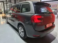 Usado Citroën Spacetourer Business Class 116 CV (85 kW) 2014 Gris / plata Monovolumen