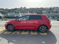 Usado VW Golf VII Advance 115 CV (84 kW) 2019 Rojo Familiar