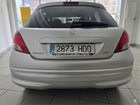 Usado Peugeot 207 Sportium 95 CV (69 kW) 2011 Gris / plata Berlina