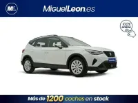 Usado Seat Arona Style 110 CV (80 kW) 2023 Blanco SUV