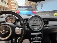 Usado Mini Cooper D 110 CV (80 kW) 2007 Rojo Utilitario