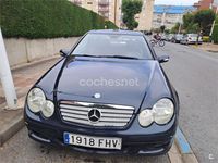 Usado Mercedes C200 122 CV (89 kW) 2007 Azul Berlina