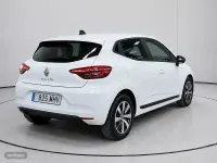 Usado Renault Clio Equilibre 100 CV (73 kW) 2023 Blanco Utilitario