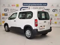 Usado Peugeot Rifter Access 100 CV (73 kW) 2019 Blanco Monovolumen