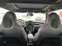 Usado Mini John Cooper Works 231 CV (169 kW) 2019 Gris / plata Utilitario