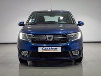 Usado Dacia Sandero Comfort 90 CV (66 kW) 2019 Azul Utilitario