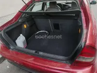 Usado Citroën C5 138 CV (101 kW) 2003 Rojo Berlina