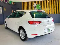 Usado Seat Leon Style 115 CV (84 kW) 2020 Blanco Berlina