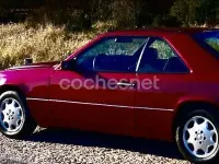 Usado Mercedes E320 220 CV (161 kW) 1995 Granate Coupe