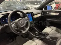 Usado Volvo XC40 Plus 163 CV (119 kW) 2025 Azul SUV