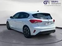 Usado Ford Focus ST-Line 125 CV (91 kW) 2022 Blanco Berlina