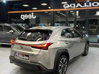 Usado Lexus UX 184 CV (135 kW) 2021 Gris / plata SUV