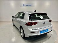 Usado VW Golf VIII 115 CV (84 kW) 2021 Gris / plata Berlina