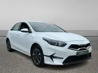 Usado Kia Ceed 100 CV (73 kW) 2024 Blanco Utilitario