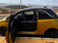 Usado Opel Adam Rocks 100 CV (73 kW) 2017 Amarillo Utilitario