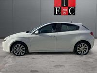 Usado Alfa Romeo Giulietta Distinctive 105 CV (77 kW) 2010 Blanco Utilitario