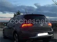 Usado VW Golf VII Advance 116 CV (85 kW) 2018 Gris / plata Berlina