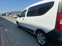 Usado Dacia Dokker Essentiel 75 CV (55 kW) 2018 Blanco Monovolumen