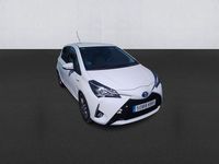 Usado Toyota Yaris Hybrid Active 100 CV (73 kW) 2018 Blanco Berlina
