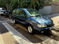 Usado Hyundai Trajet GLS 141 CV (103 kW) 2006 Azul Monovolumen