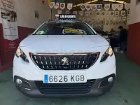 Usado Peugeot 2008 Style 110 CV (80 kW) 2018 Blanco SUV