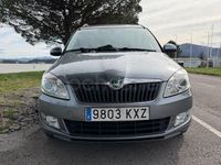 Usado Skoda Roomster Ambition 86 CV (63 kW) 2012 Gris / plata Monovolumen