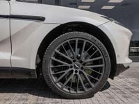 Usado Aston Martin DBX 551 CV (405 kW) 2020 Blanco SUV