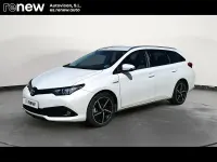 Usado Toyota Auris Touring Sports Business Edition 136 CV (100 kW) 2018 Blanco Familiar