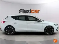 Usado Cupra Leon 204 CV (150 kW) 2025 Blanco