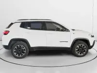 Usado Jeep Compass Trailhawk 240 CV (176 kW) 2022 Blanco SUV