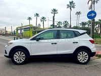 Usado Seat Arona Reference 95 CV (69 kW) 2019 Blanco SUV