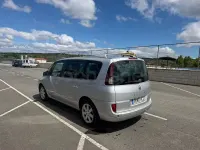 Usado Renault Grand Espace 150 CV (110 kW) 2011 Gris / plata Monovolumen